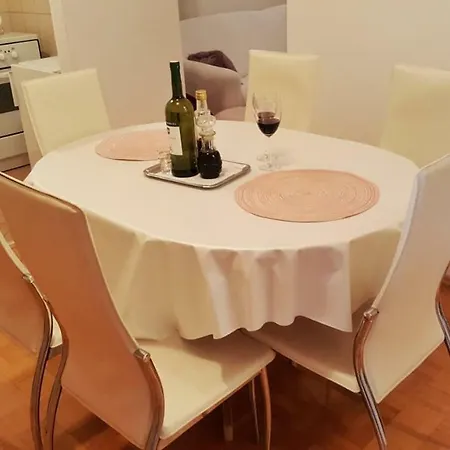 דירה Pepi *
