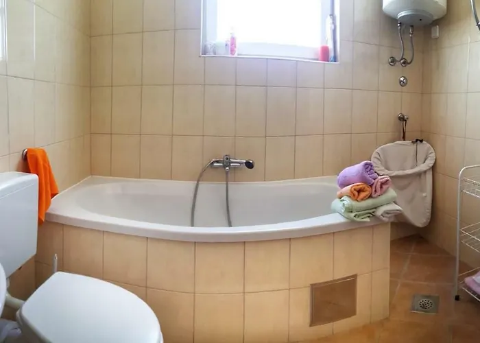 Pepi Apartman Biograd na Moru